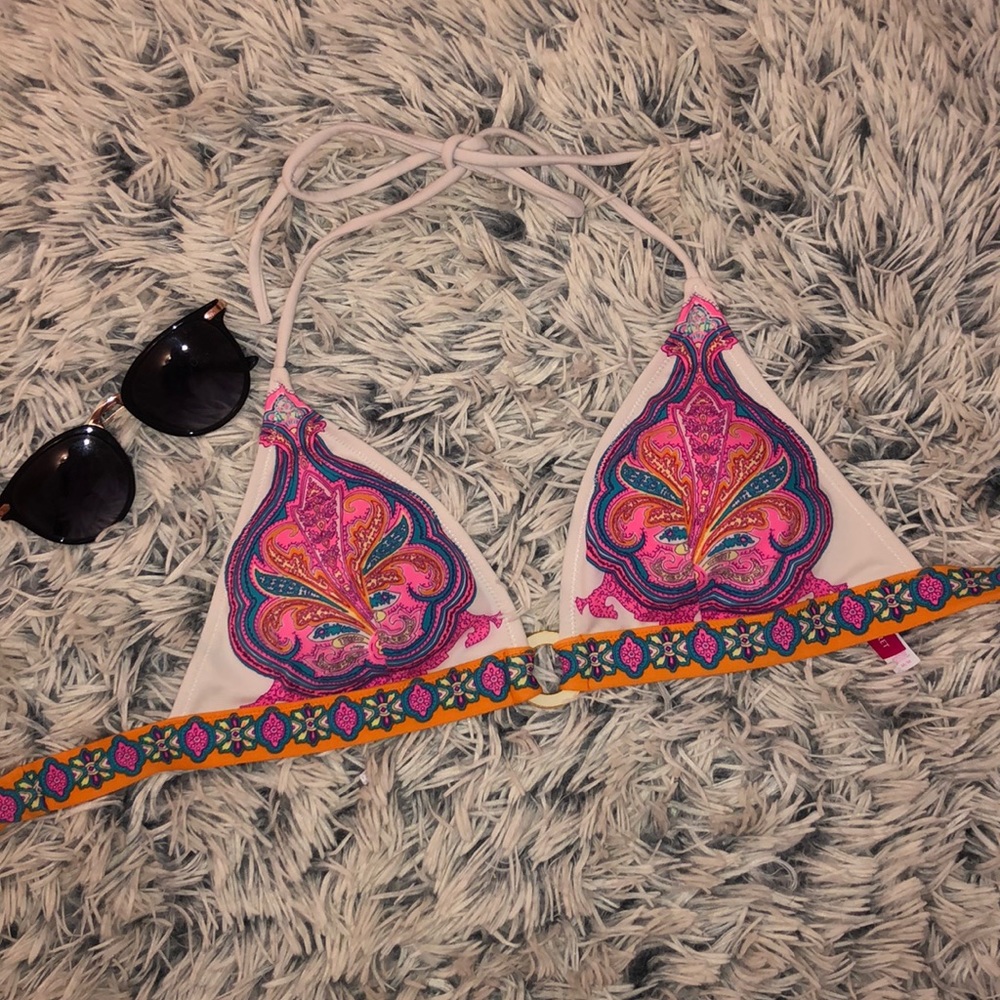 Victoria’s Secret Bikini Top